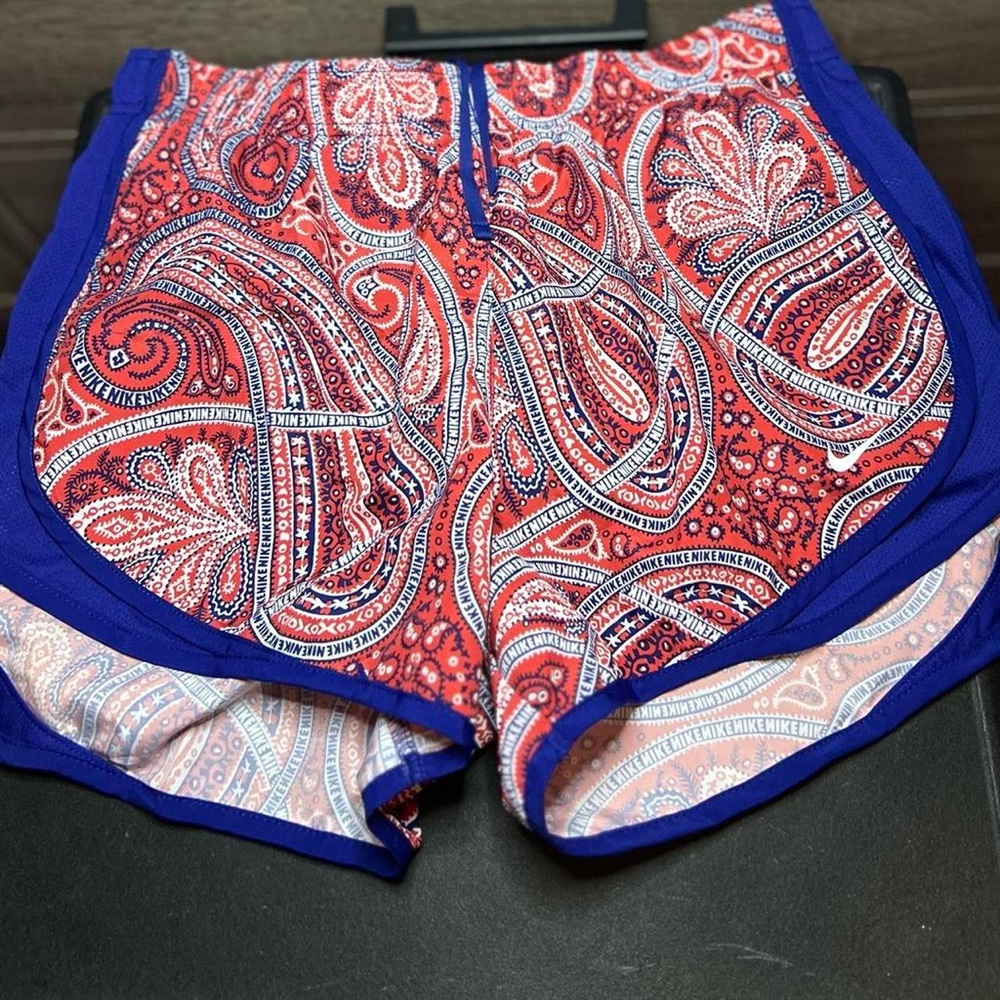 Nike Women's Athletic Shorts - Red Paisley with Blue Accents